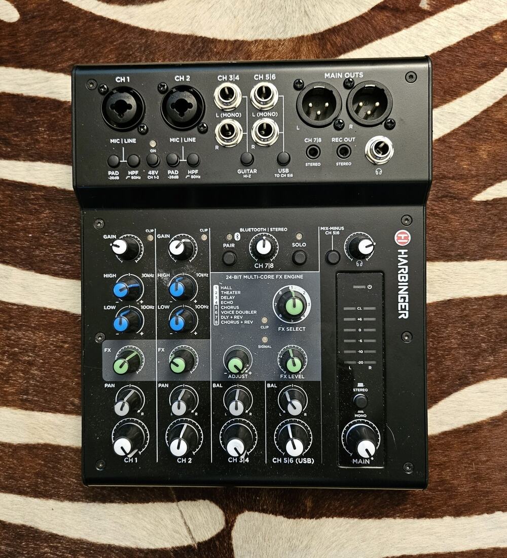 Harbinger LX8 8-Channel Compact Audio & Effects Mixer Unit Only
